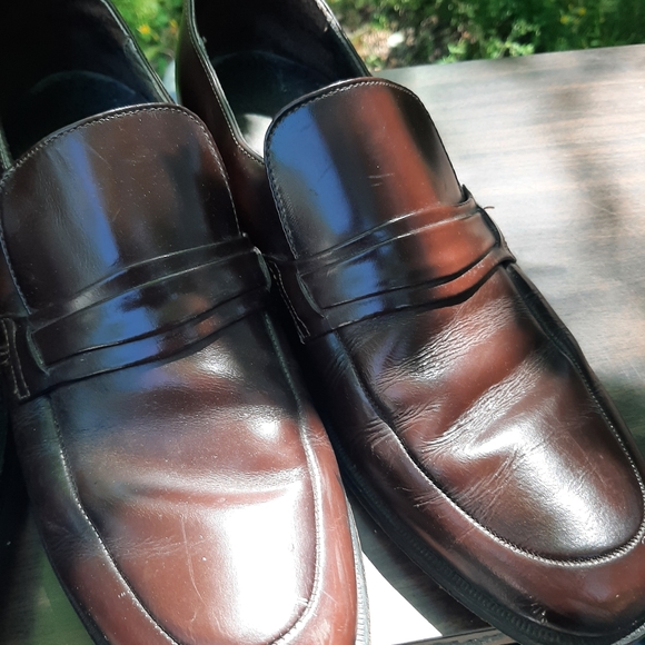 Good quality men's size 9 to 10 leather shoes - Picture 2 of 3